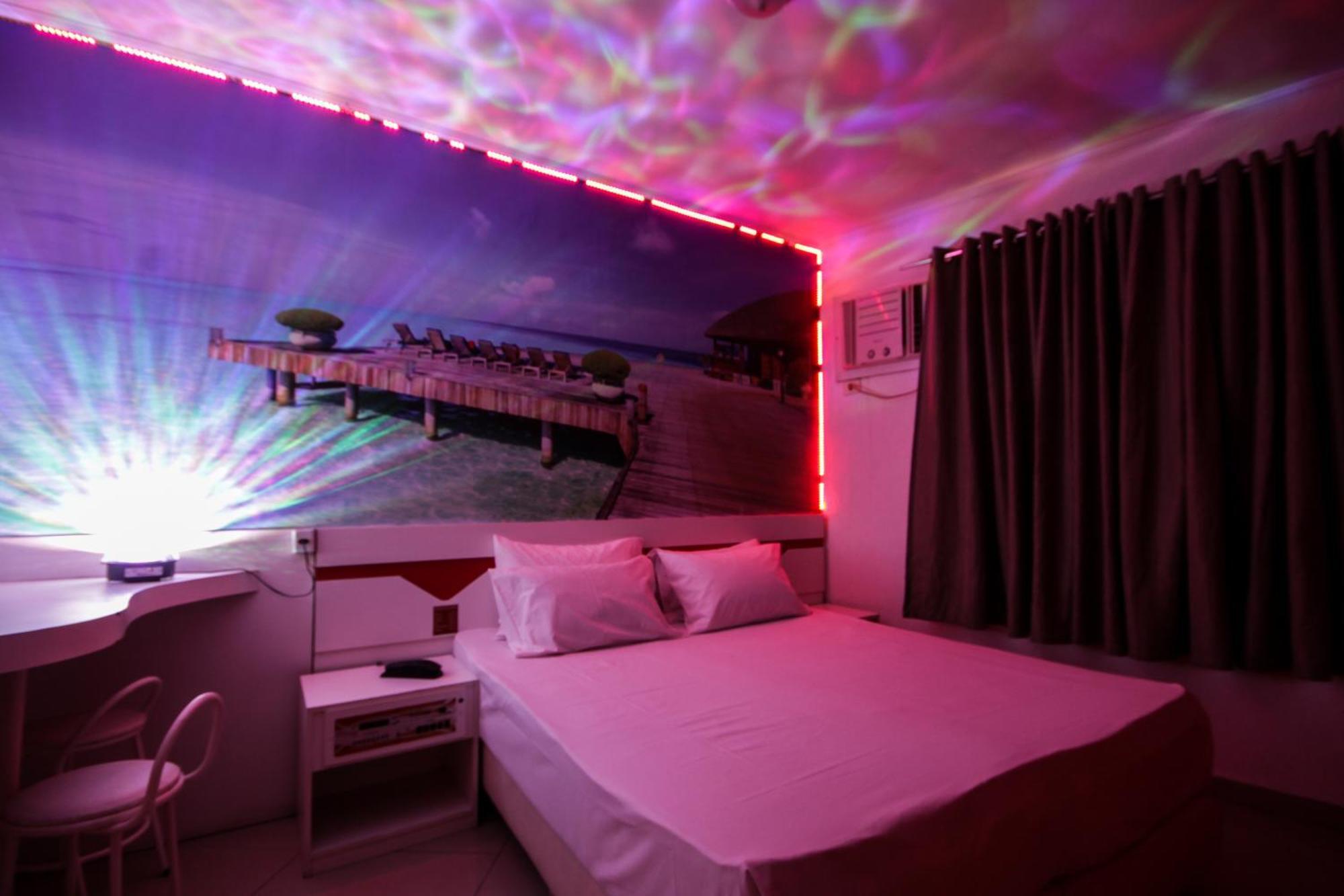 Mirage Motel グアルーリョス エクステリア 写真